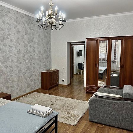 Майлина 10 Аэропорт Apartman Turksib Kültér fotó